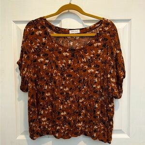 Vestique Floral Flowy Top